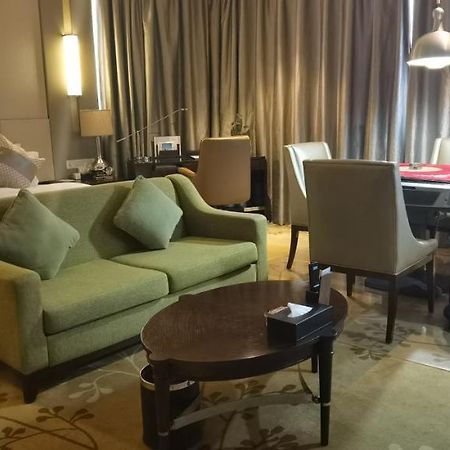 Ondine International Hotel Zhenjiang  Exterior photo