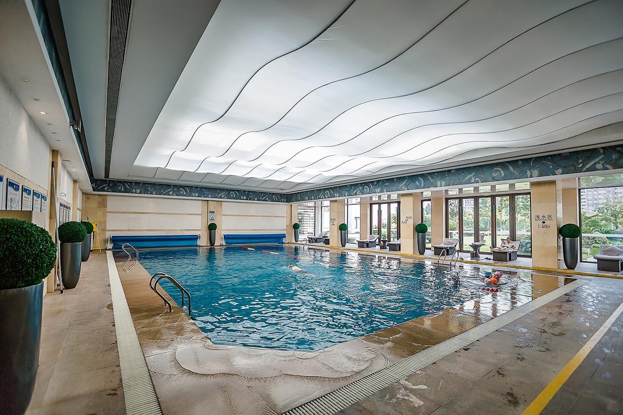 Ondine International Hotel Zhenjiang  Exterior photo