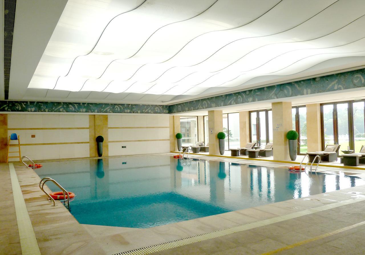 Ondine International Hotel Zhenjiang  Exterior photo